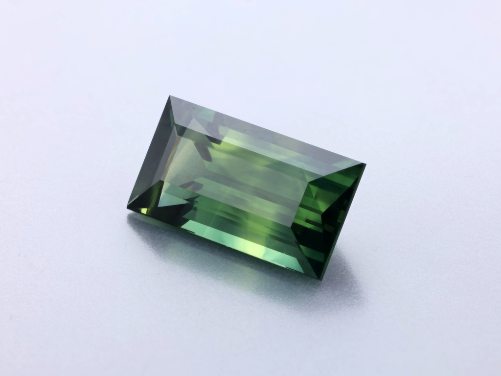 Parti Sapphire 8.66 x 4.72 x 3.55mm Baguette