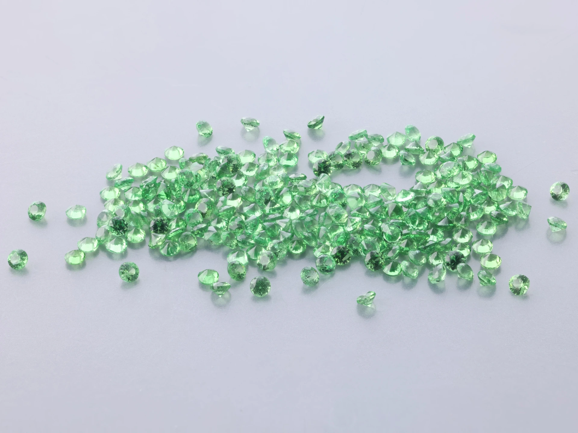 Tsavorite Garnet 1.00mm Round