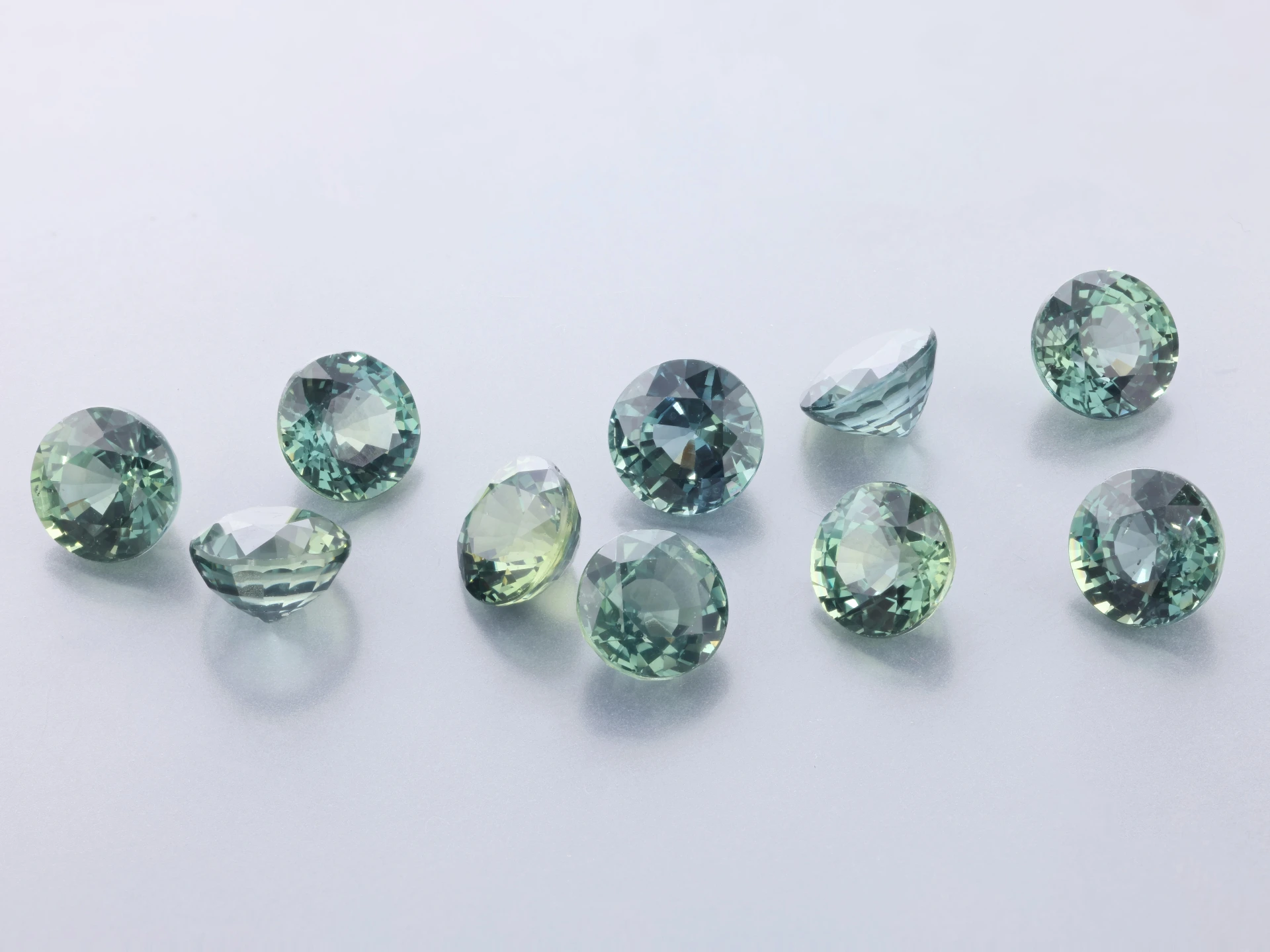 Tanzanian Sapphire 5.00mm Round Teal Unheated
