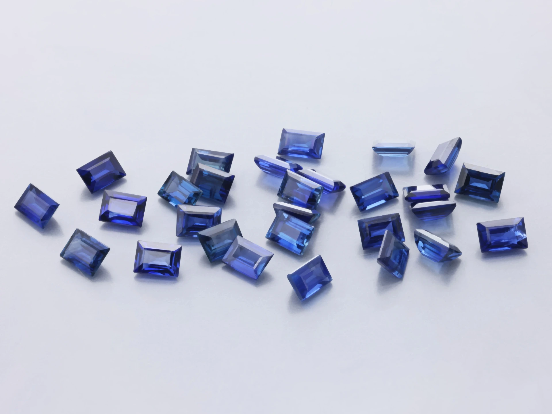 Ceylon Sapphire 3x2.5mm +/- Baguette Dark Blue