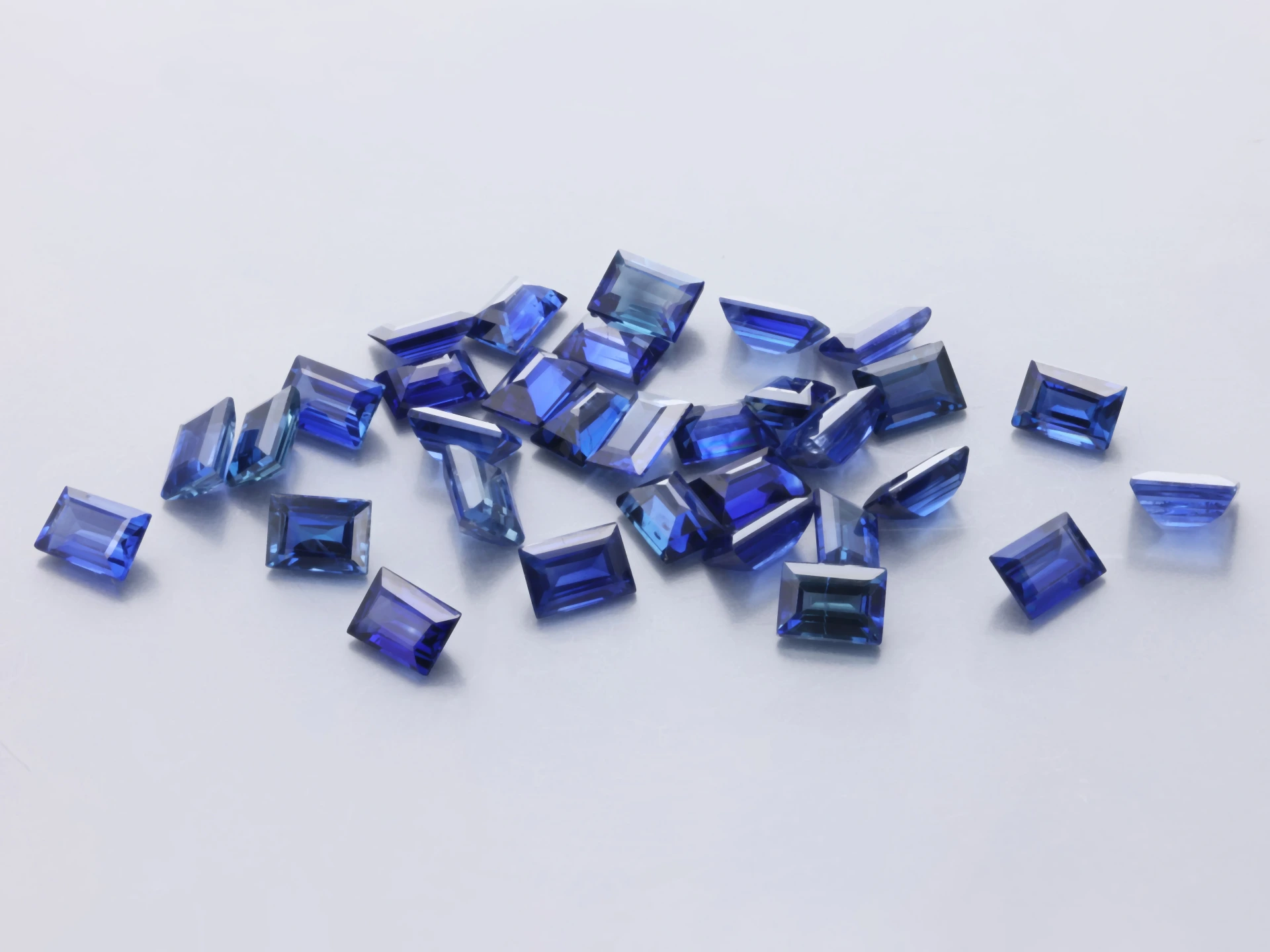 Ceylon Sapphire 3.35x2.4mm Baguette Dark Blue
