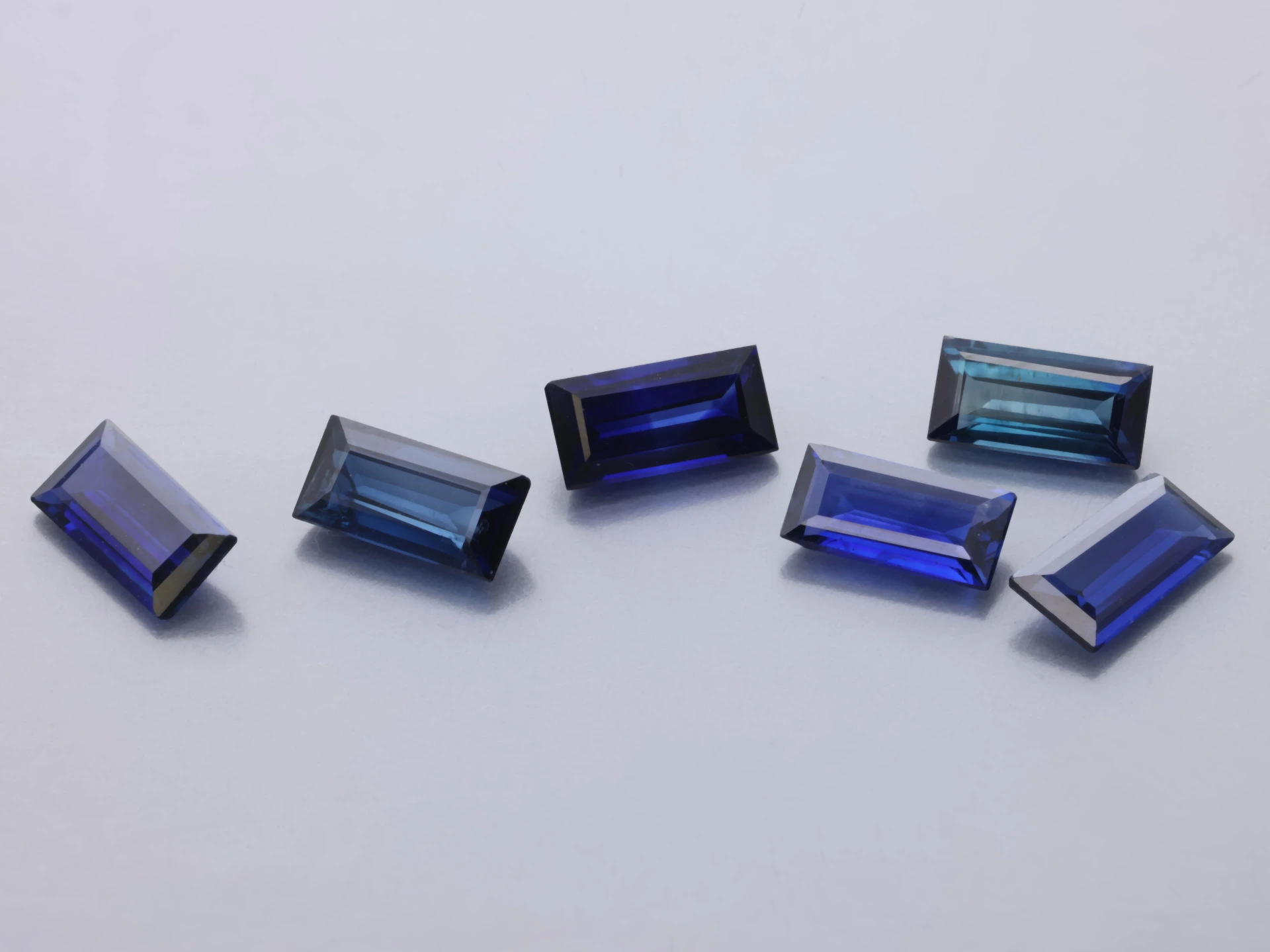 Ceylon Sapphire 5x2.5mm Baguette Dark Blue