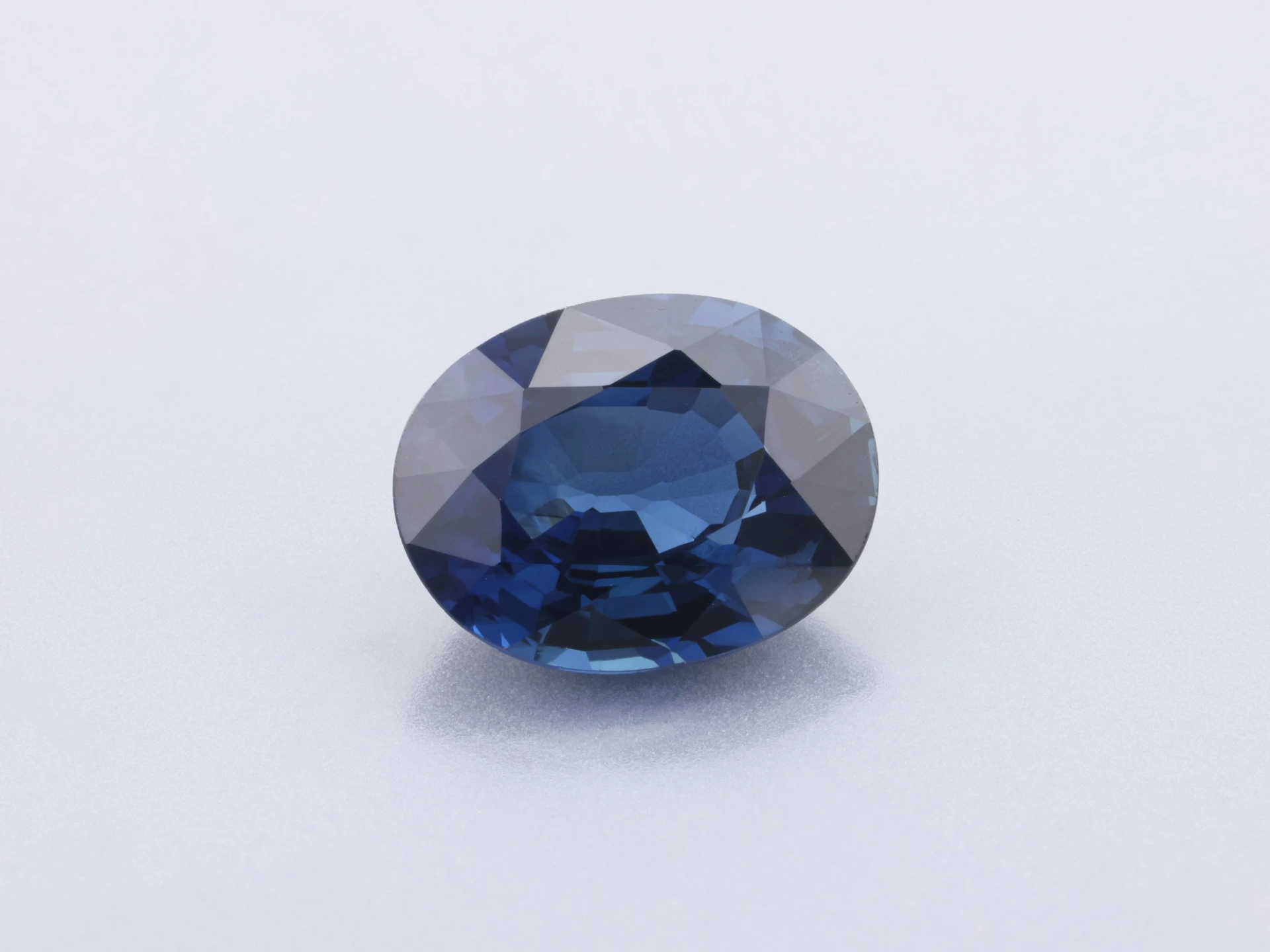 Sapphire 7.76 x 6.11 x 3.68 mm Oval Nigeria