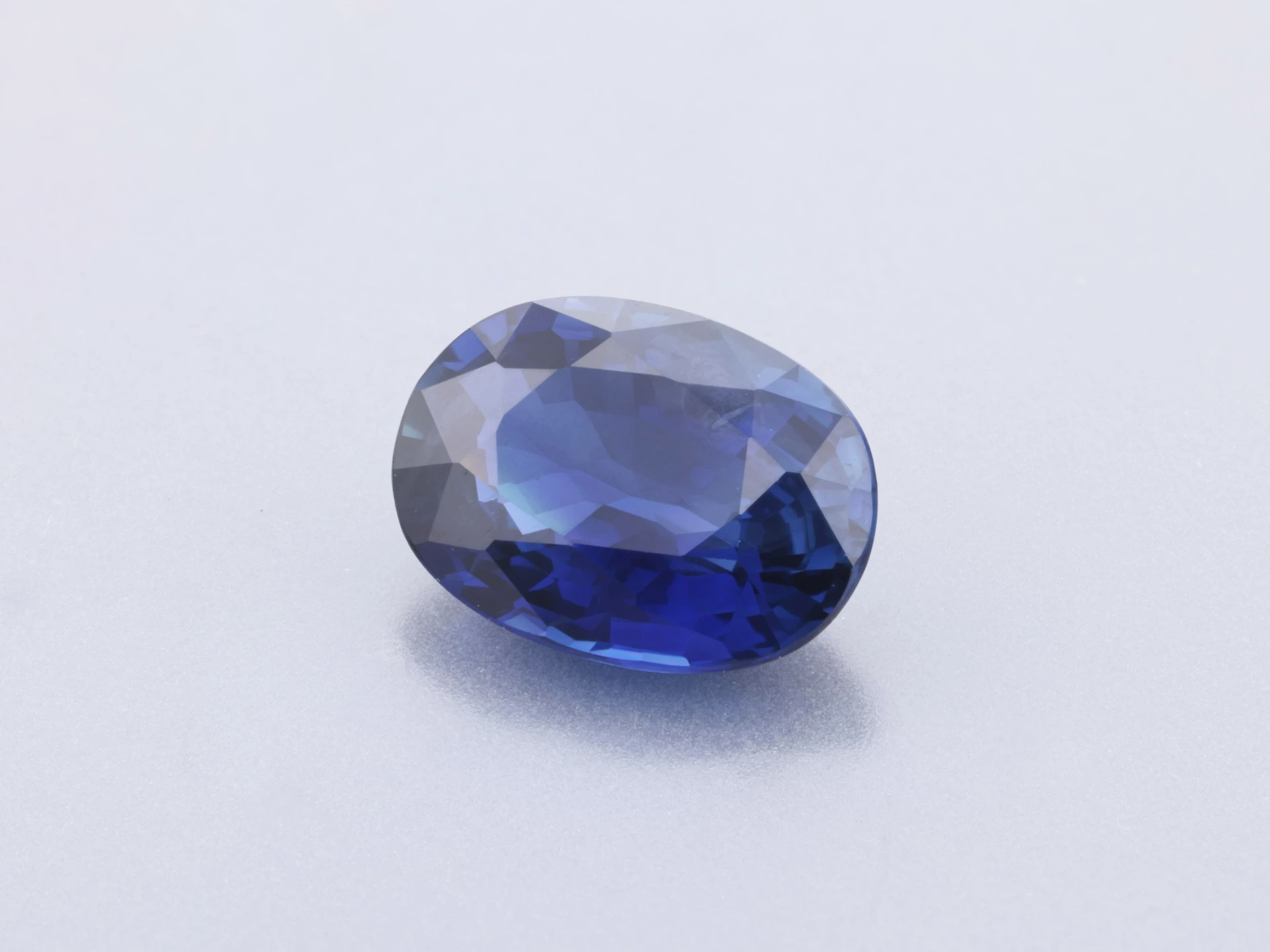 Sapphire 6.85 x 4.90 x 2.90mm Oval Nigeria
