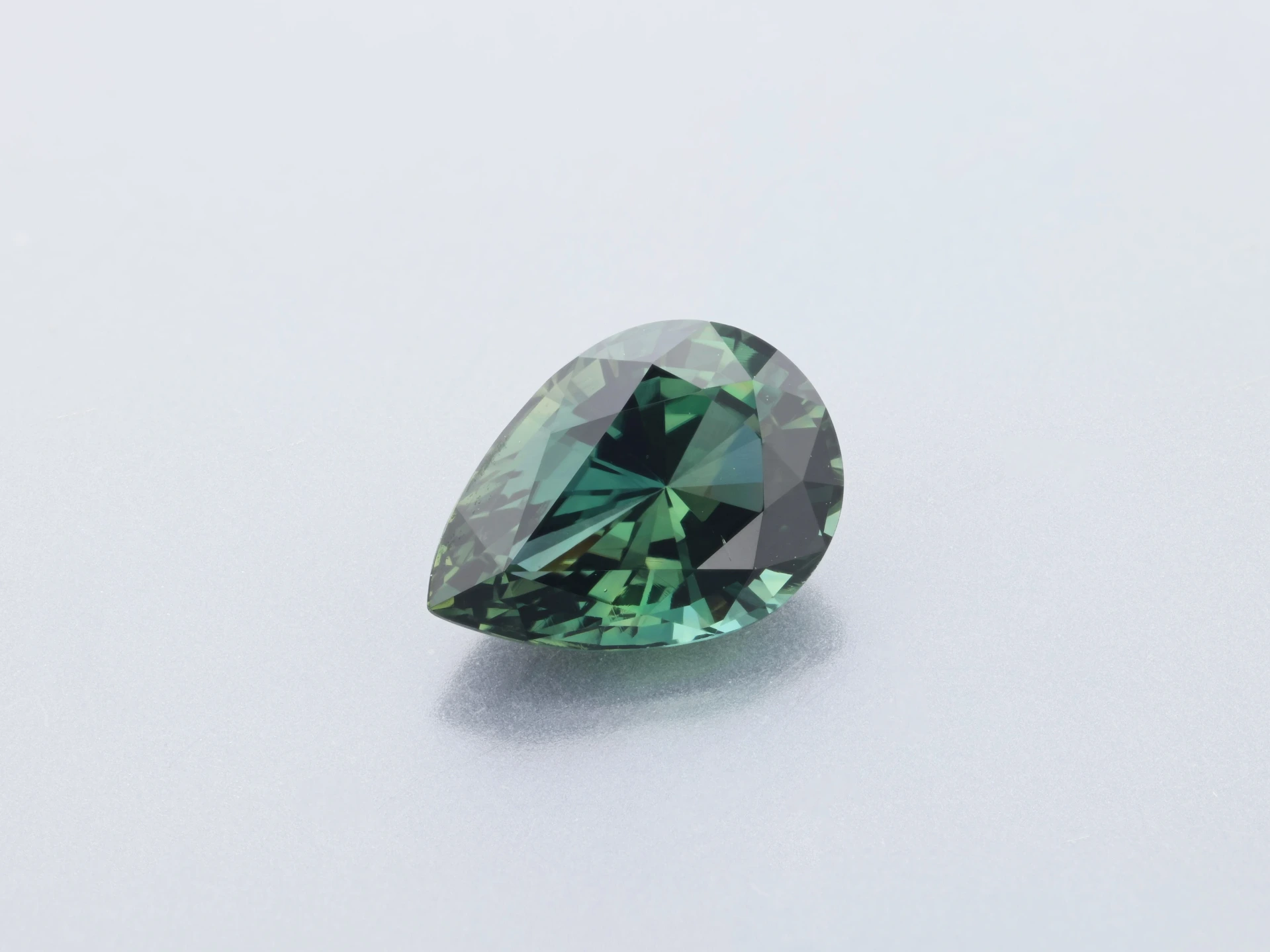Parti Sapphire 7 x 5 x 3.36mm Pear Shape