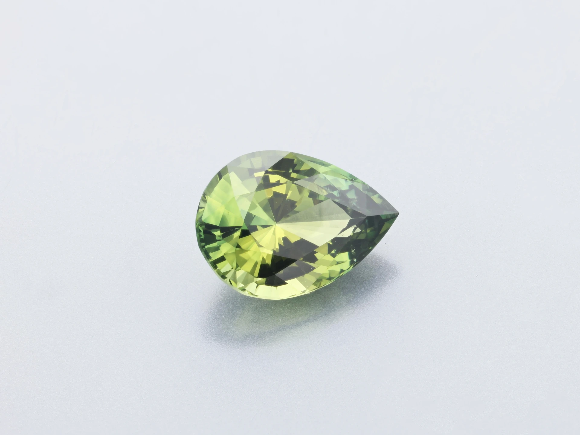 Parti Sapphire 7.12 x 5.08 x 3.65mm Pear Shape