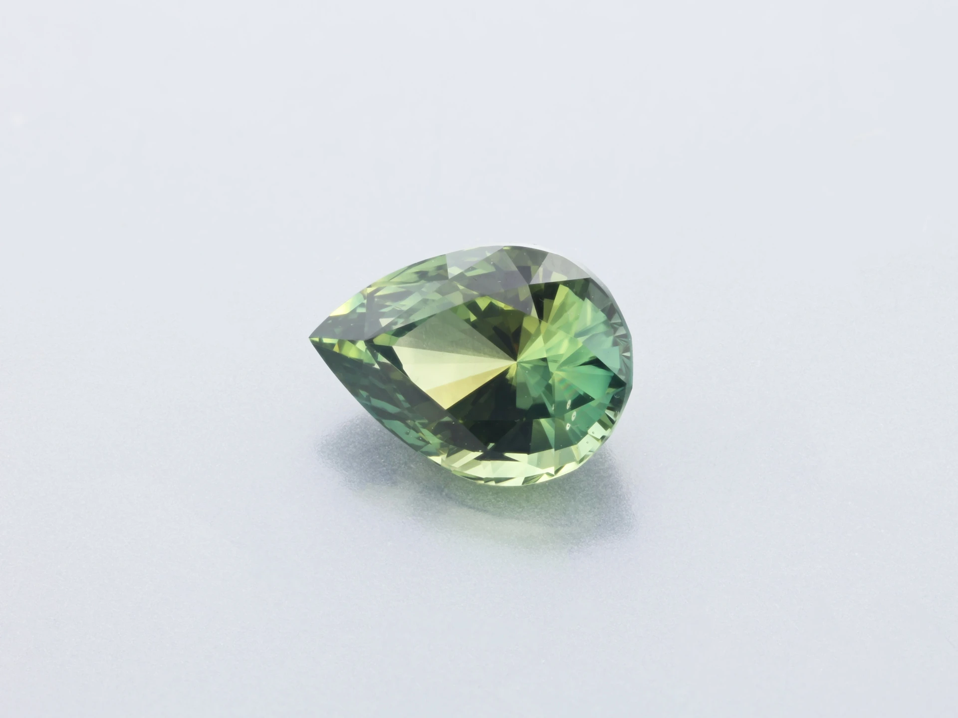 Parti Sapphire 7 x 5.13 x 3.91mm Pear Shape