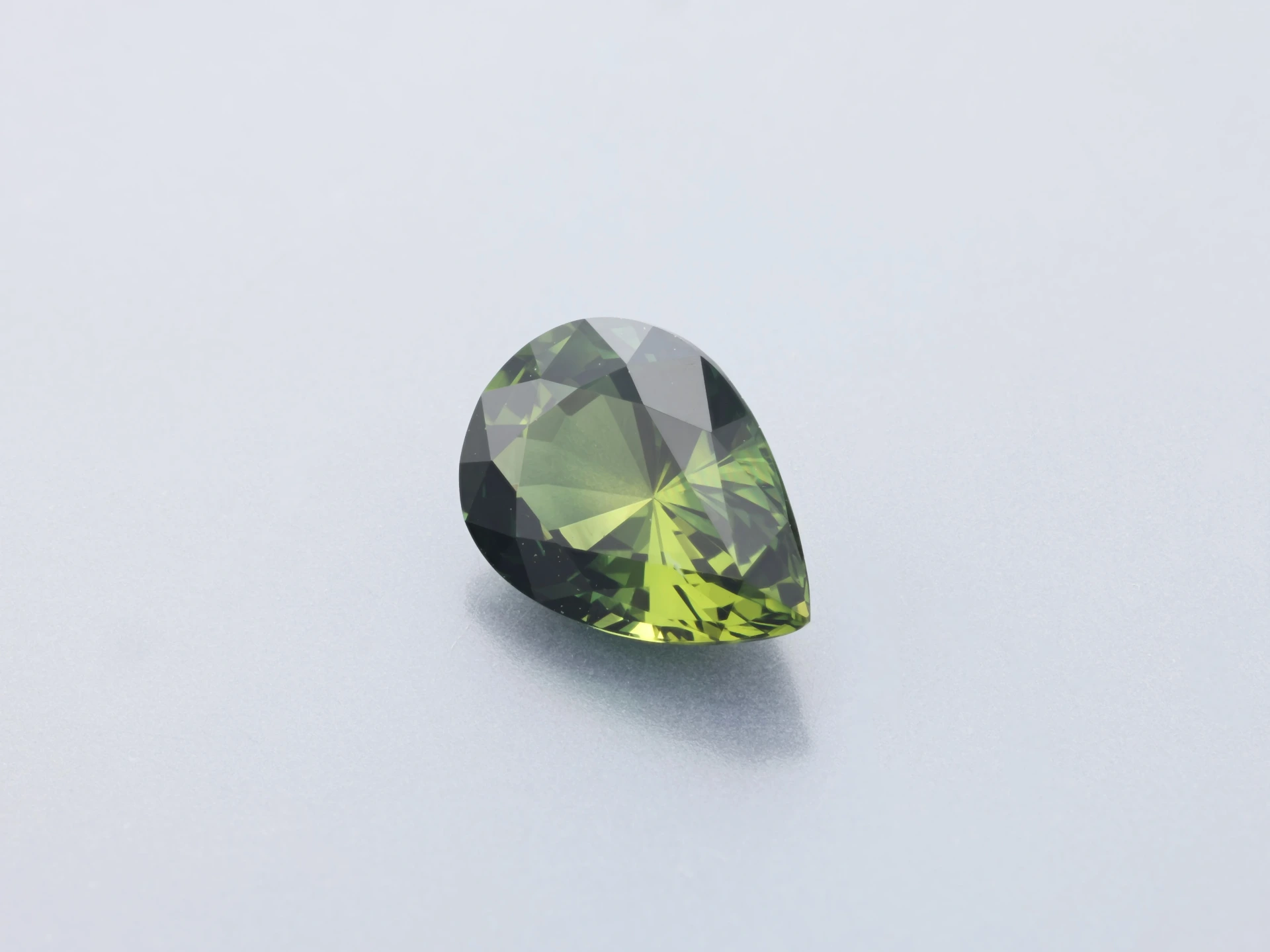 Parti Sapphire 7.10 x 5.11 x 3.57mm Pear Shape