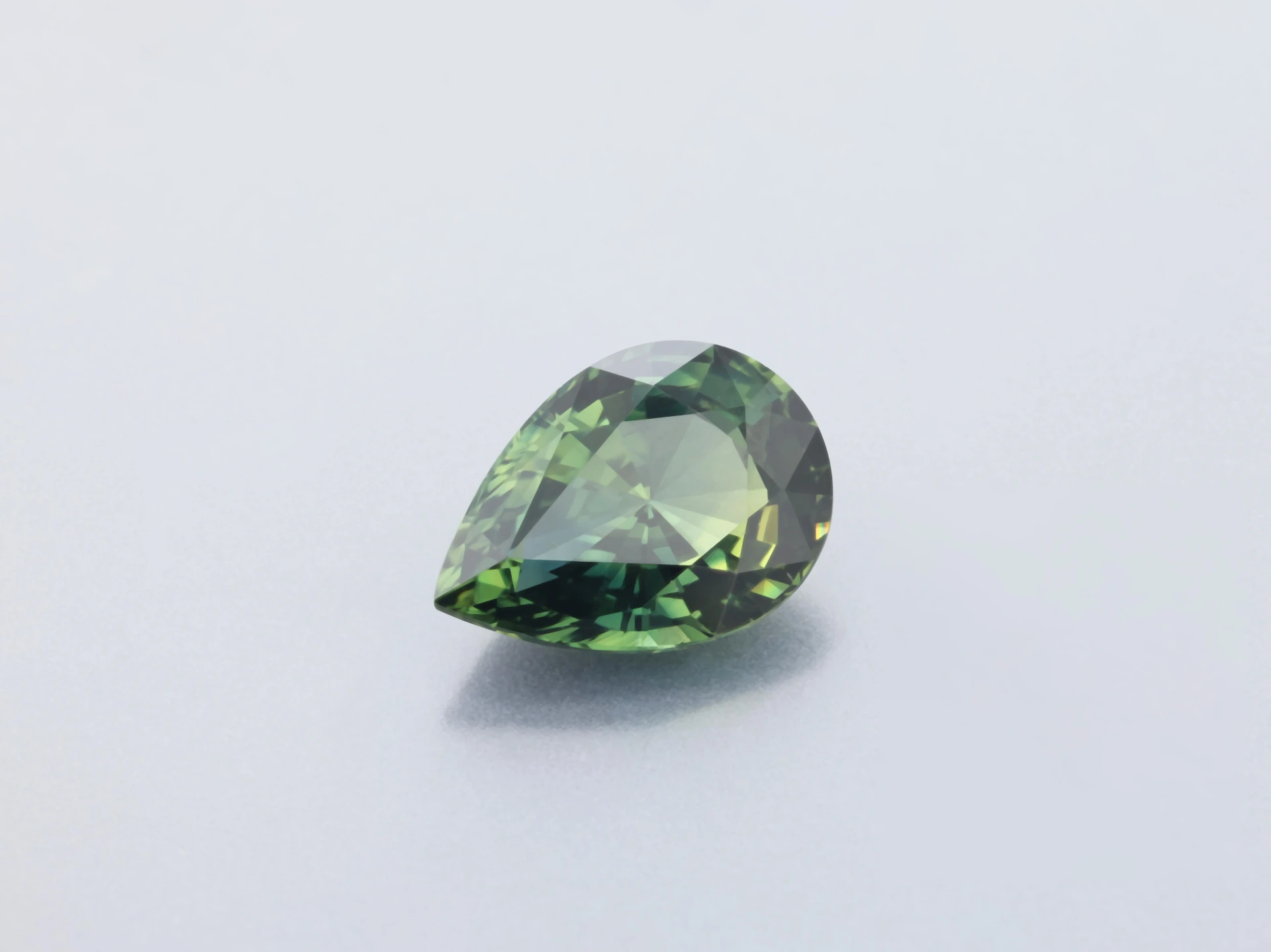 Parti Sapphire 7.12 x 5.18 x 3.24mm Pear Shape