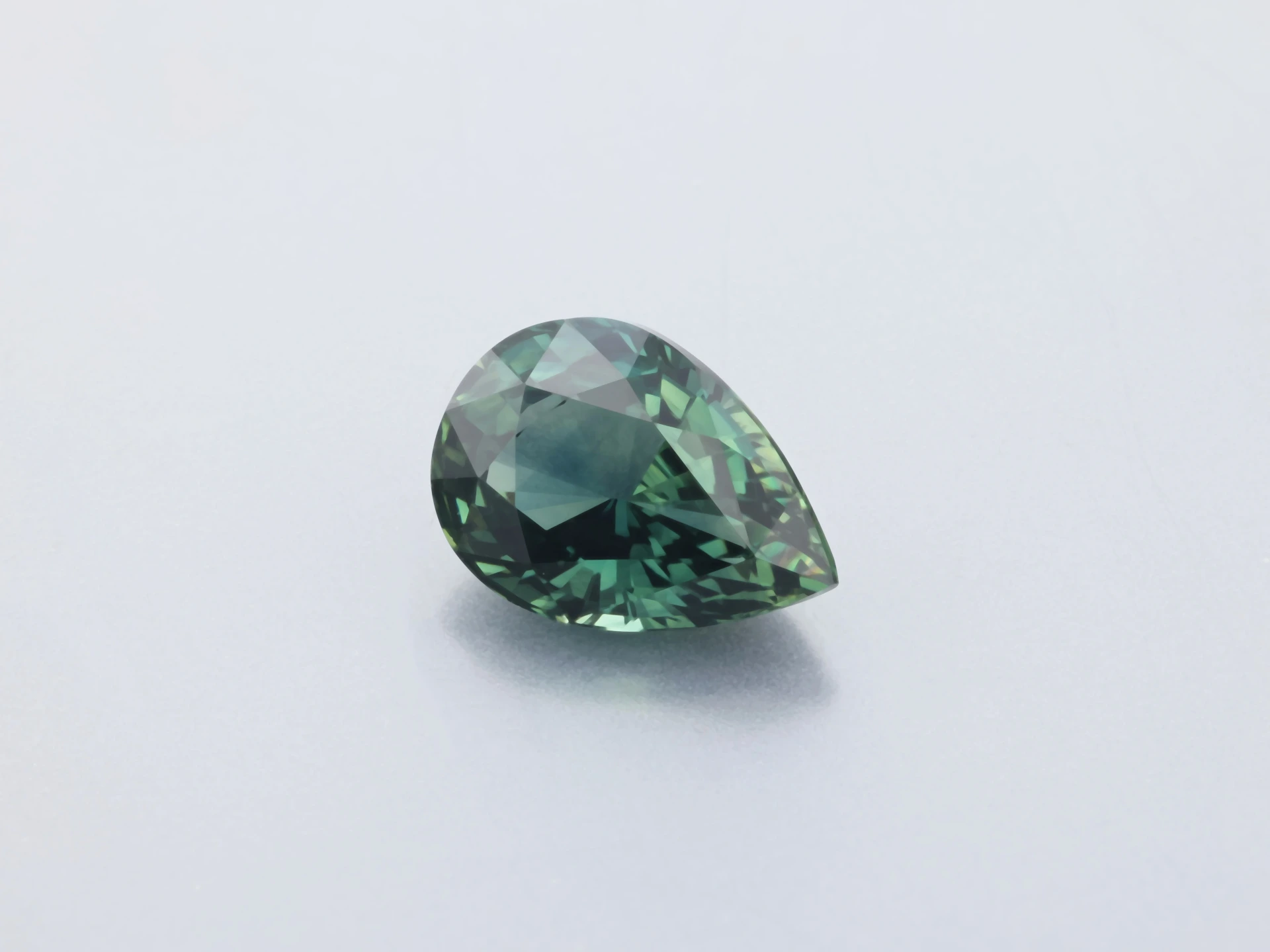 Parti Sapphire 7.13 x 5 x 3.42mm Pear Shape