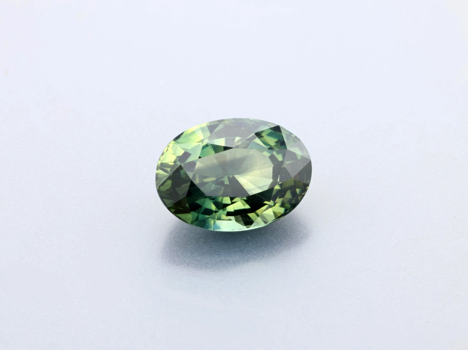 Parti Sapphire 7.10 x 5.14 x 3.75mm Oval