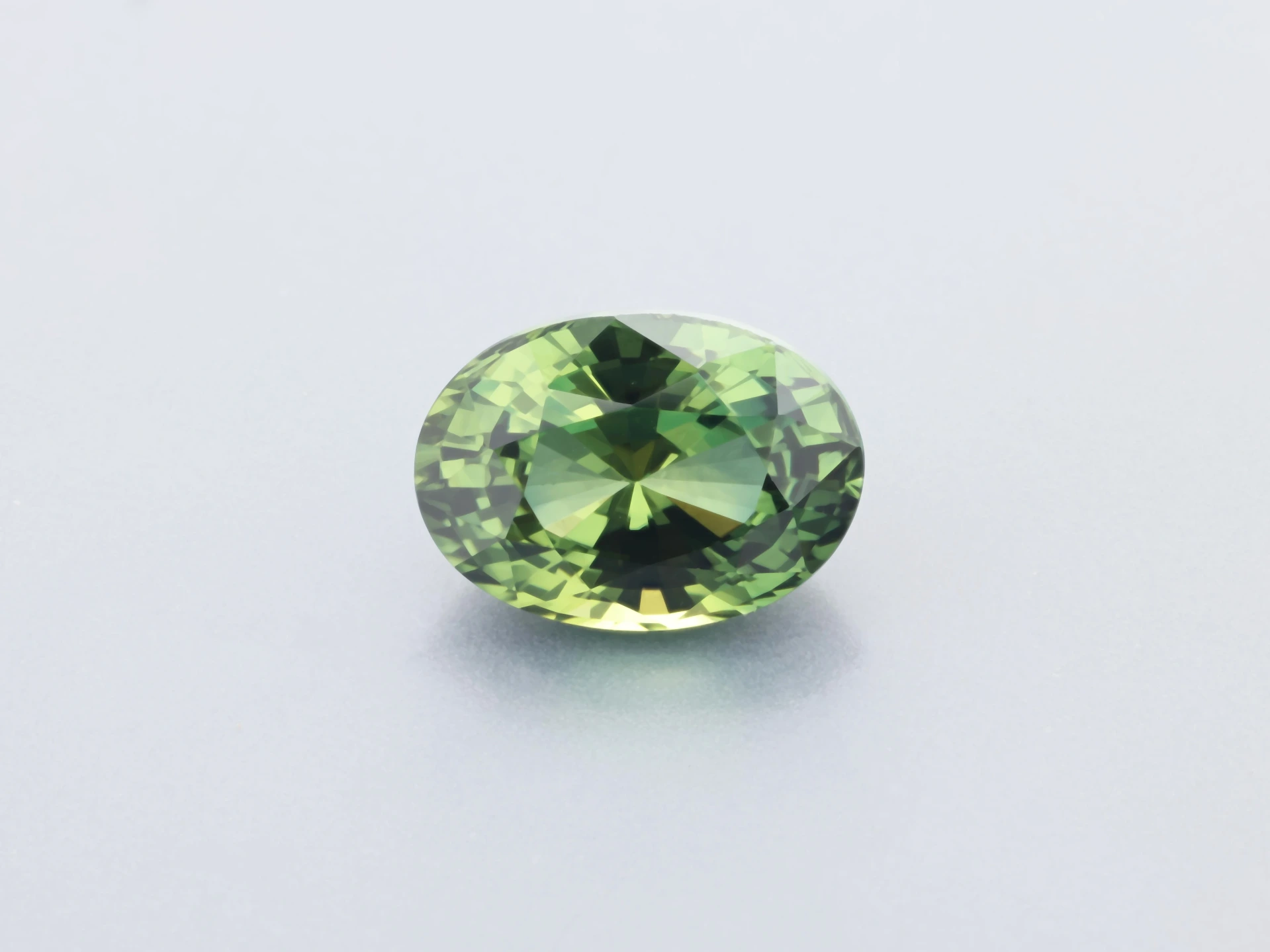 Parti Sapphire 7.14 x 5.18 x 3.80mm Oval