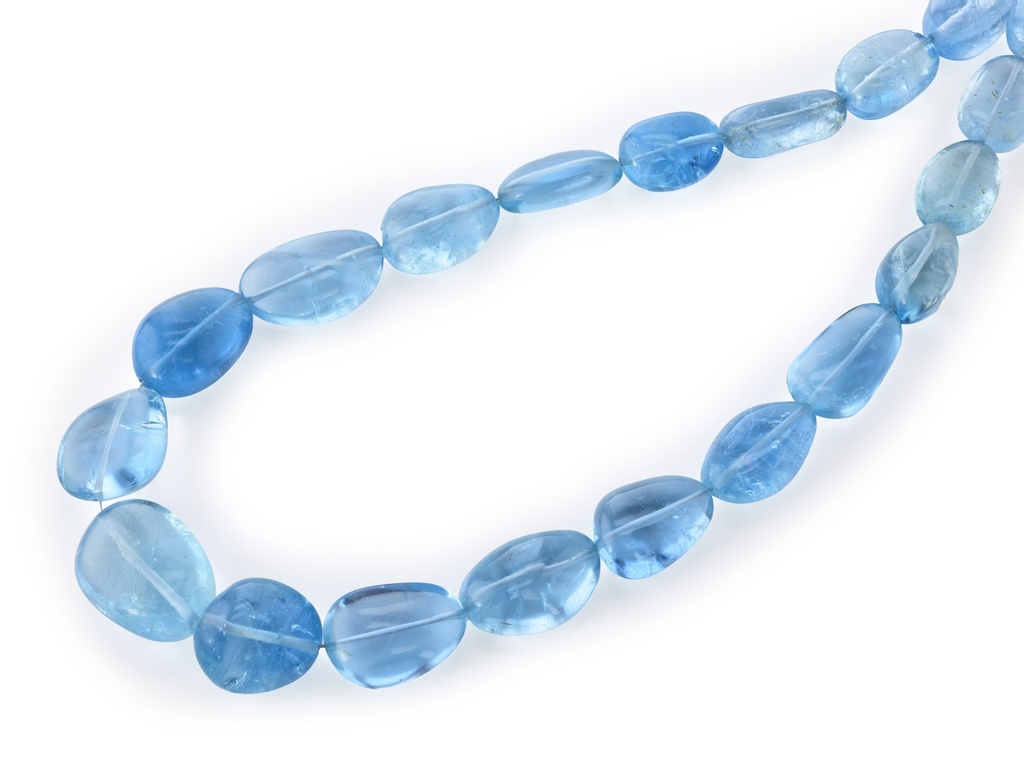 Aquamarine 12x8mm-18x14mm Pebble Strand