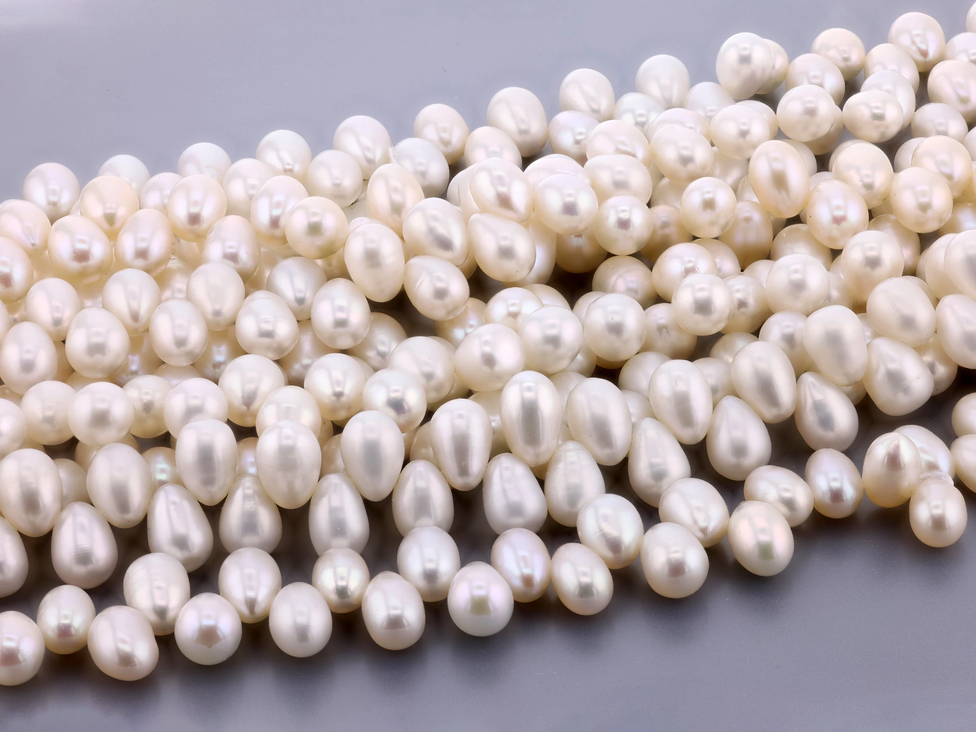 [BEADJ3114] Freshwater Pearl  5.5-6mm Strand Drop